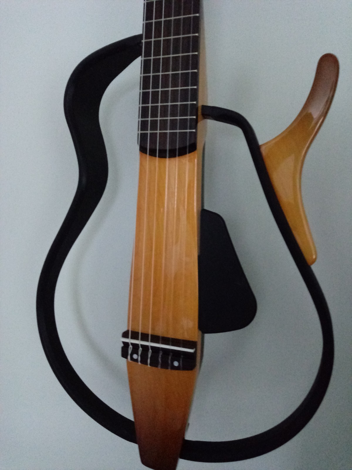 Yamaha SLG110N Nylon String Silent Guitar (Tobacco Brown Sunburst) - Mint