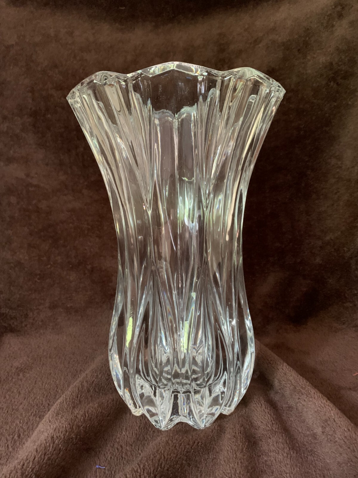 Mikasa Geometrische Keramik-Vase Aus Steinzeug – Weiß Mit Streifen, 19 X 7 X 27 Cm, Für Blumen & Deko