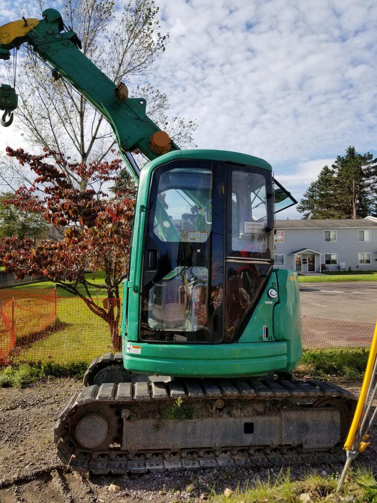 Komatsu LC503-1 mini crane