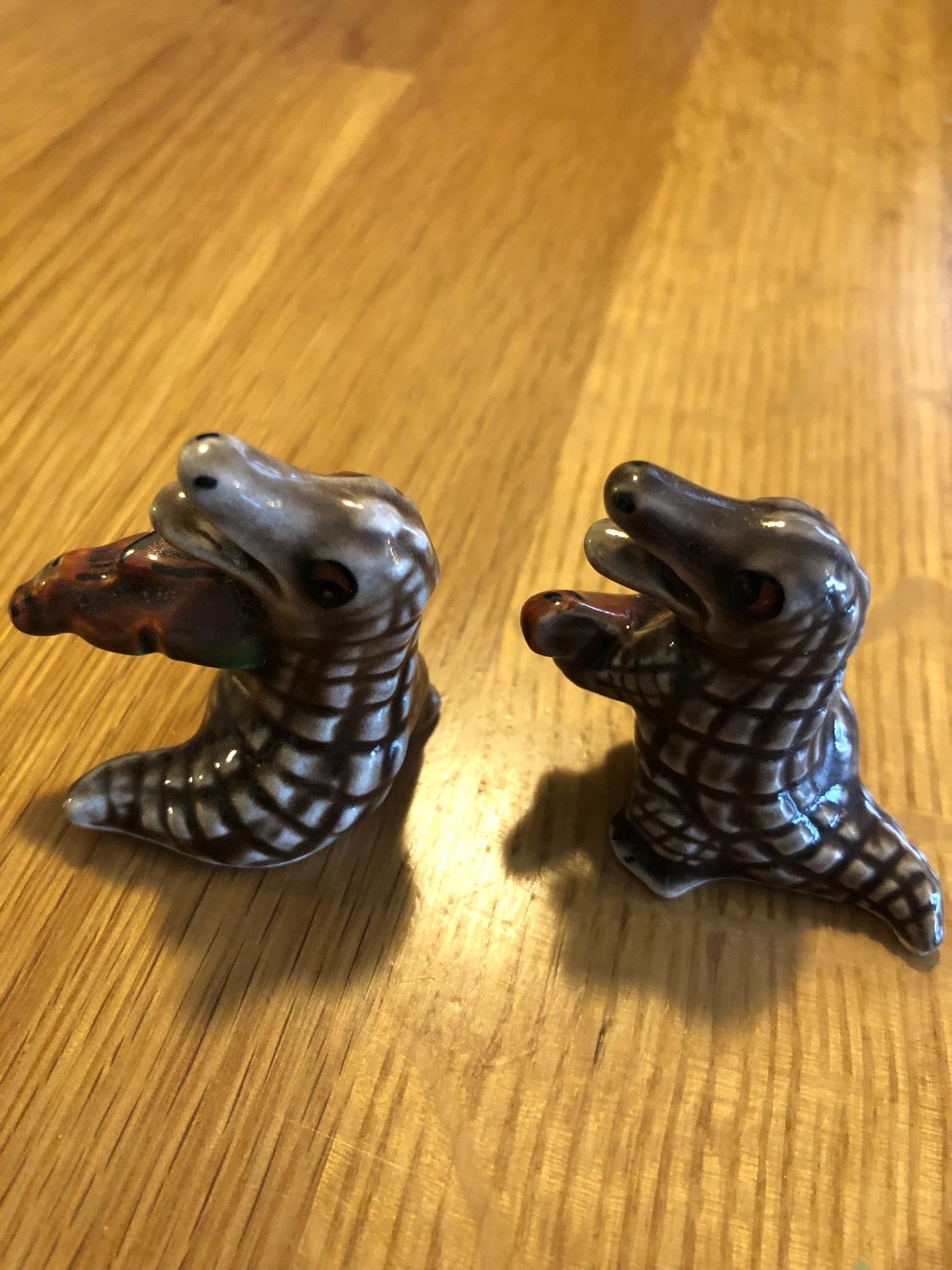 Bone China Miniature Animals-Vintage Pair Alligators Playing Music Instruments