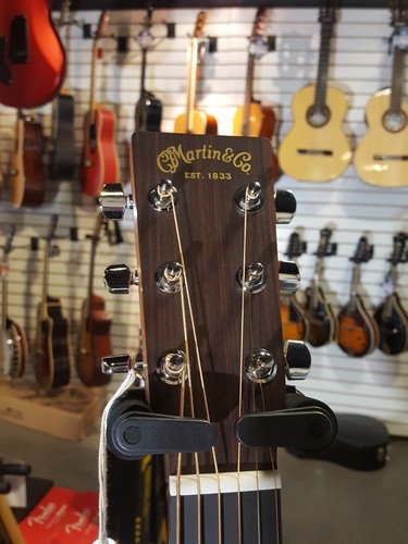 Martin DRS2 Road Series Acoustic/Electric Guitar w/HARD CASE AND FREE SHIP