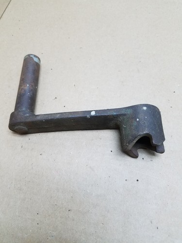 Wisconsin Engine Hand Starter Crank UA27
