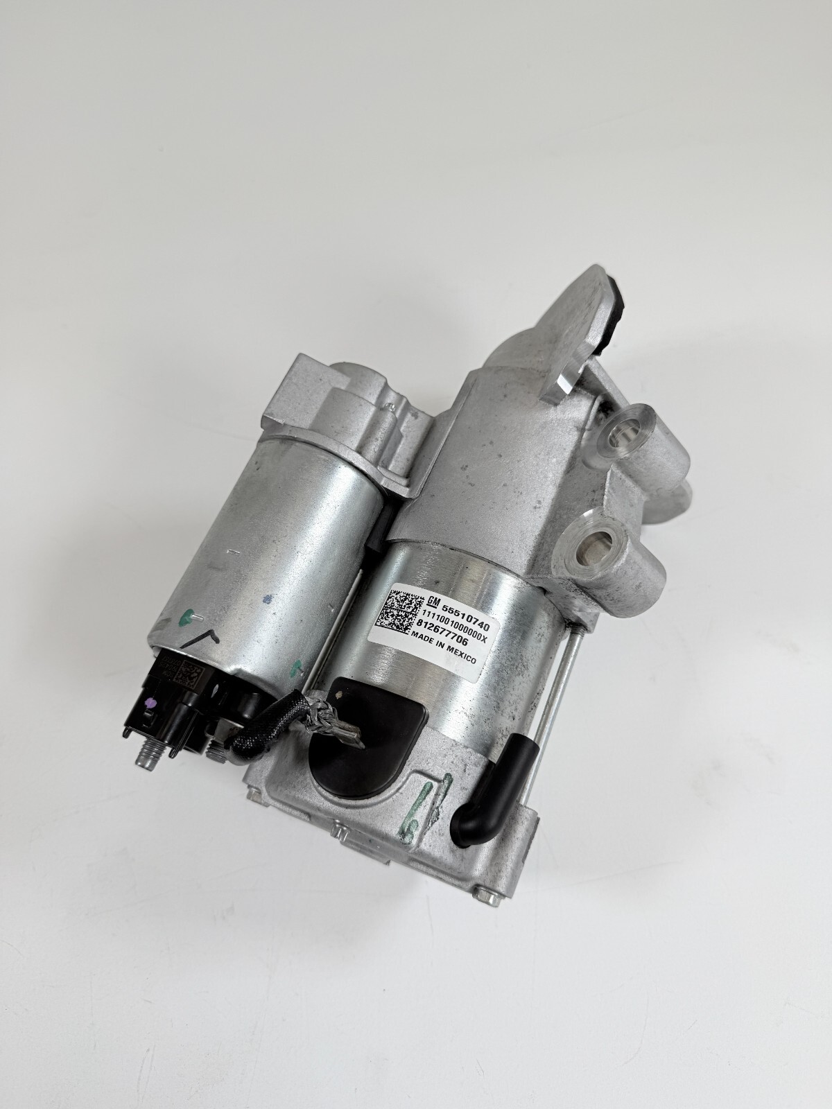 2019-2023 Cadillac XT4 Engine Starter Motor Assembly Solenoid 55510740 OEM