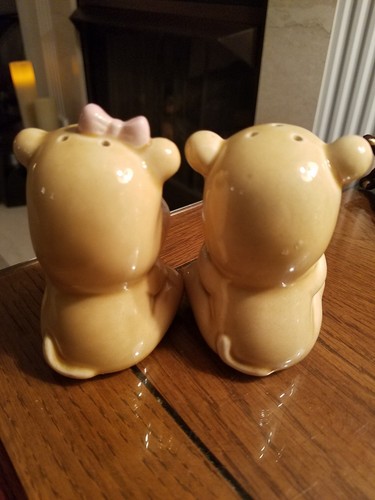 VINTAGE  LEFTON DOG COUPLE SALT AND PEPPER SHAKERS WITH STOPPERS