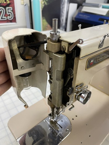 Montgomery Ward Signature Sewing Machine Complete Model R103