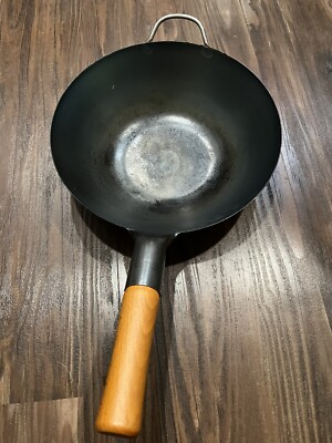 YOSUKATA Carbon Steel Wok Pan   13.5   Woks and Stir Fry Pans - Black Steel Wok
