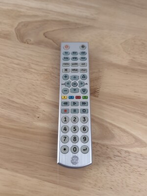 GE 34931 Programmable Universal Big Button Remote Control R13