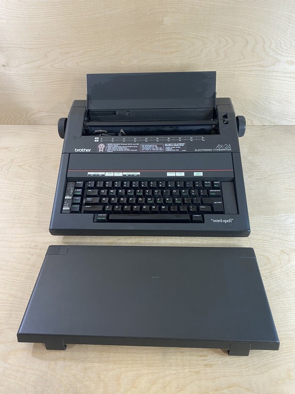 1987 Brother AX24 on the Typewriter Database