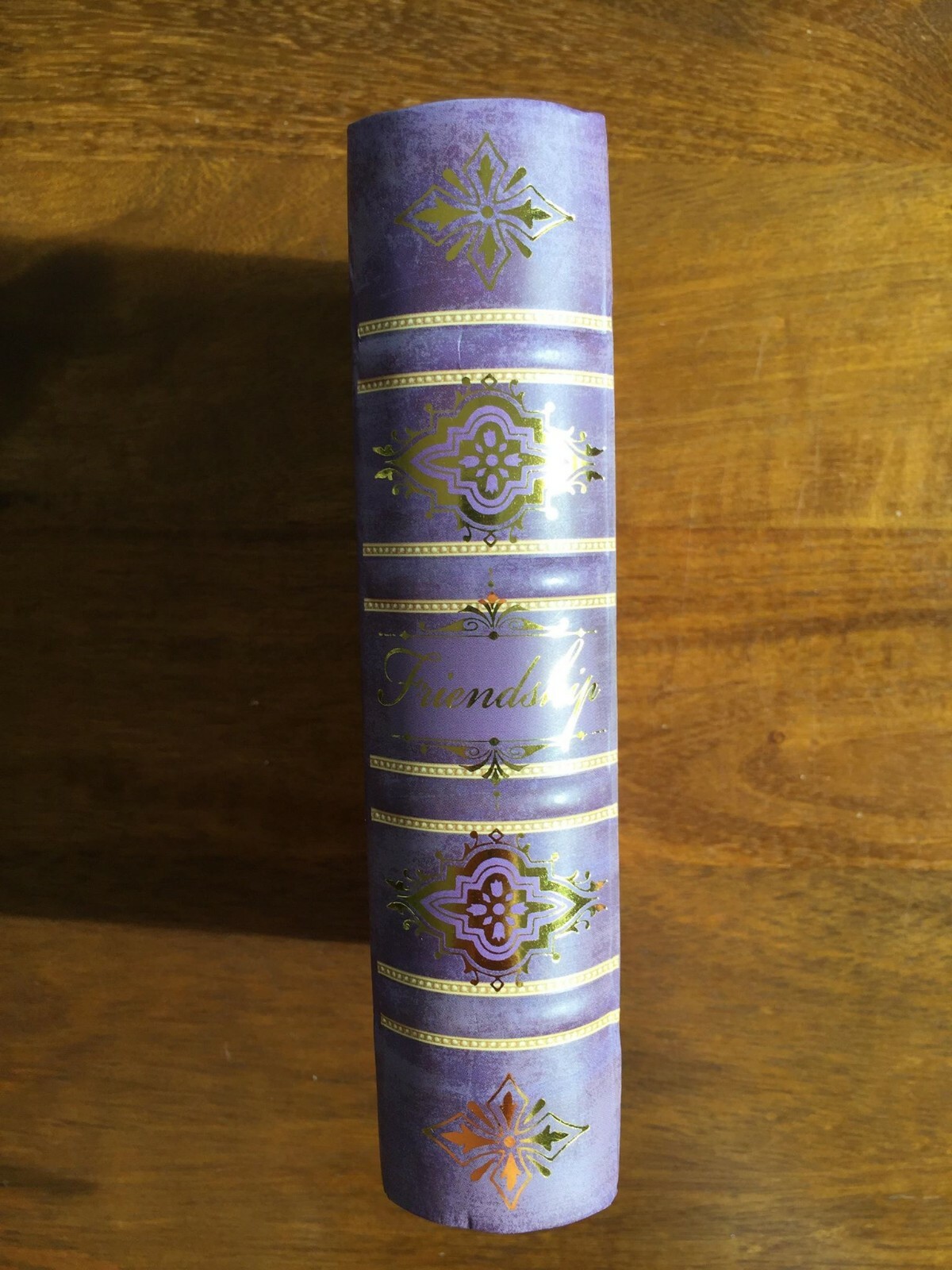 NEW. PUNCH STUDIO. FRIENDSHIP. HEART. BOOK. BOX. INSPIRATIONAL. FAMILY. PROMISE.