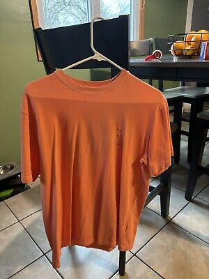 American Eagle Orange Shirt Size M. *NEVER WORN* 