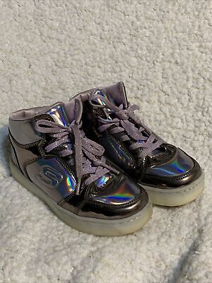 Energy Lights By Sketchers Youth Size 3 Works! Good Condition!! :) Purple