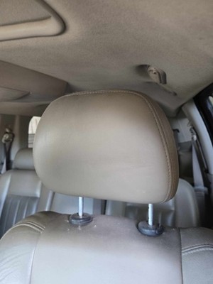 Used Left Front Headrest fits: DODGE DURANGO Left 04 05 06