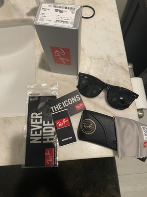 Foto dell'oggetto di un acquirente verificato