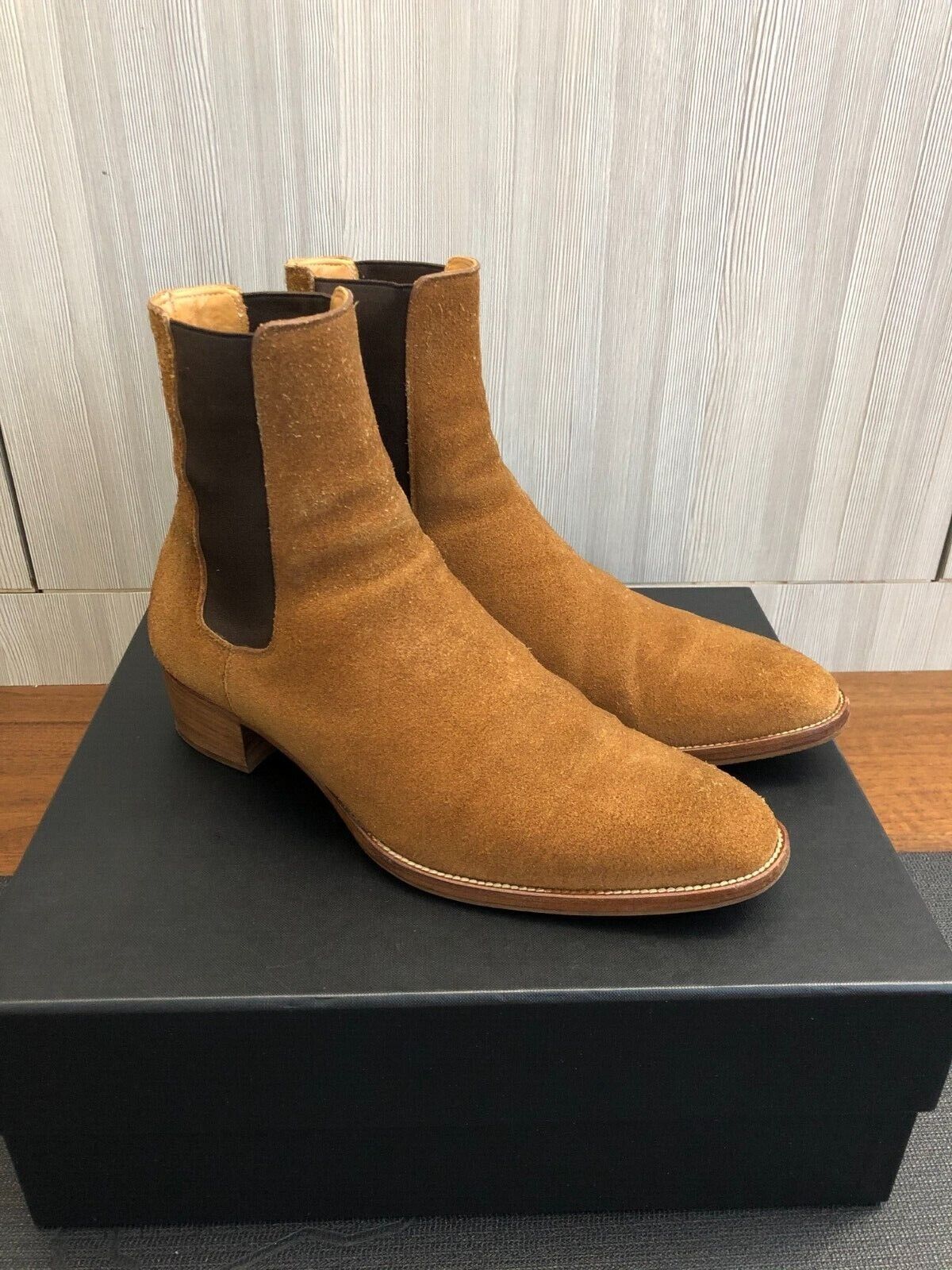 Saint Laurent Paris, FW13 Nut Chelsea Boots, Size 42, 40mm Saint Laurent Paris, FW13 Nut Chelsea Boots, Size 42, 40mm