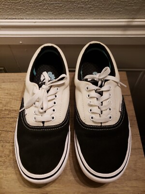 Black and white vans era outlet