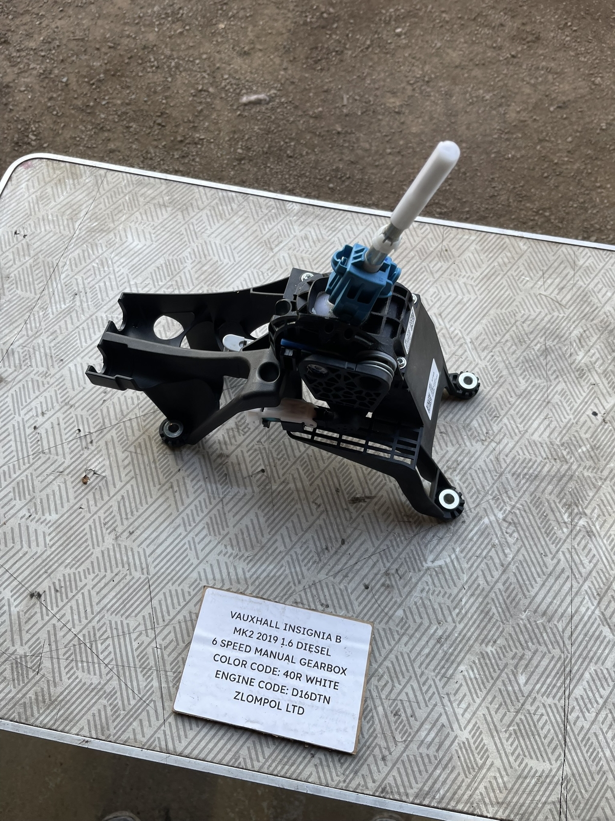 Vauxhall Insignia B MK2 1.6 Diesel Gear Shifter Selector 55506448