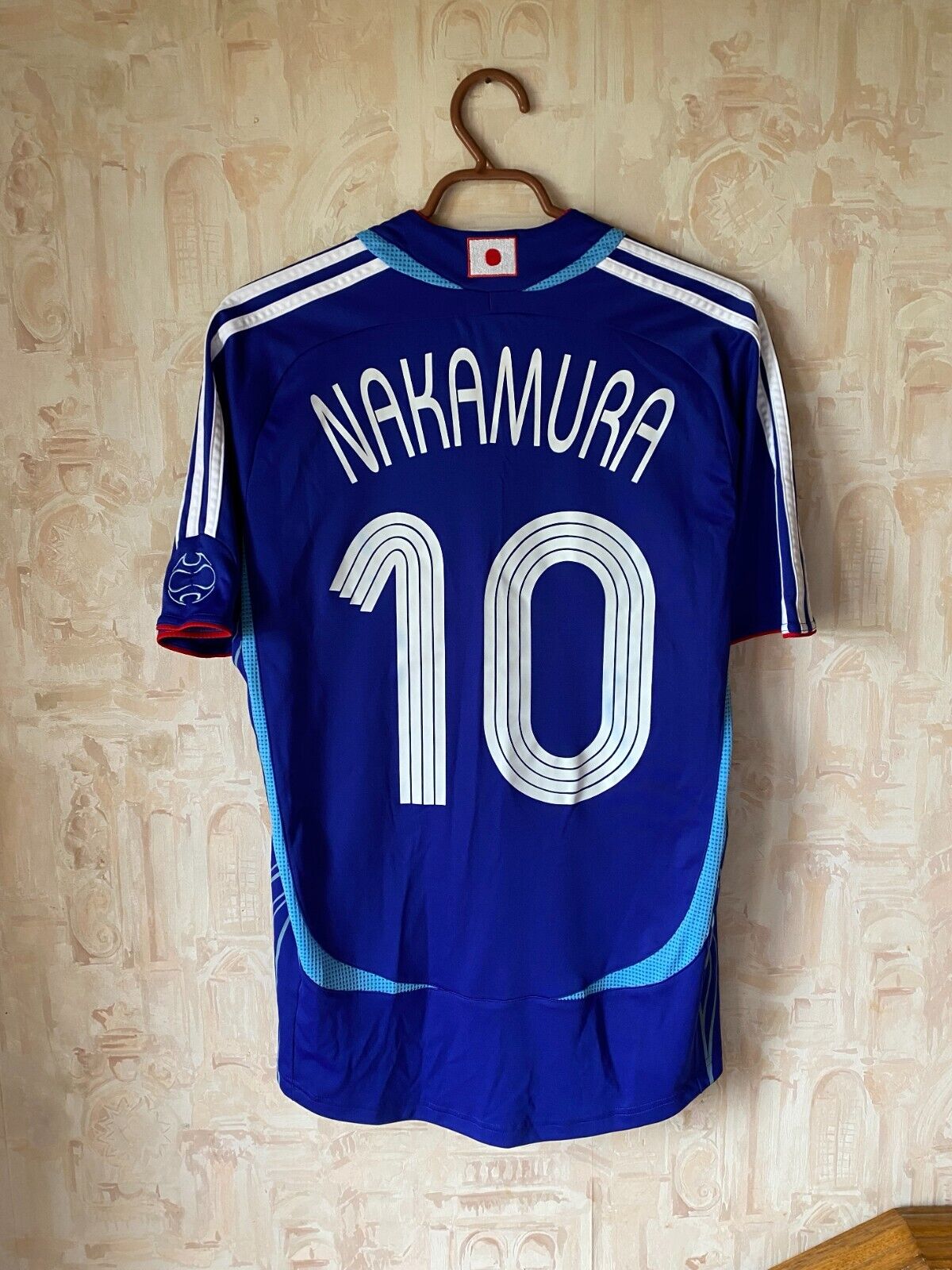 JAPAN 2006 2008 Home Football Shirt #10 NAKAMURA Jersey JAPAN 2006 2008 Home Football Shirt #10 NAKAMURA Jersey
