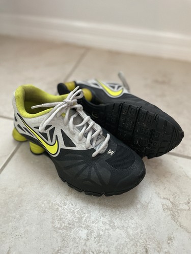 NIKE - toto 61o3xyQt6NL._UY900_.jpg