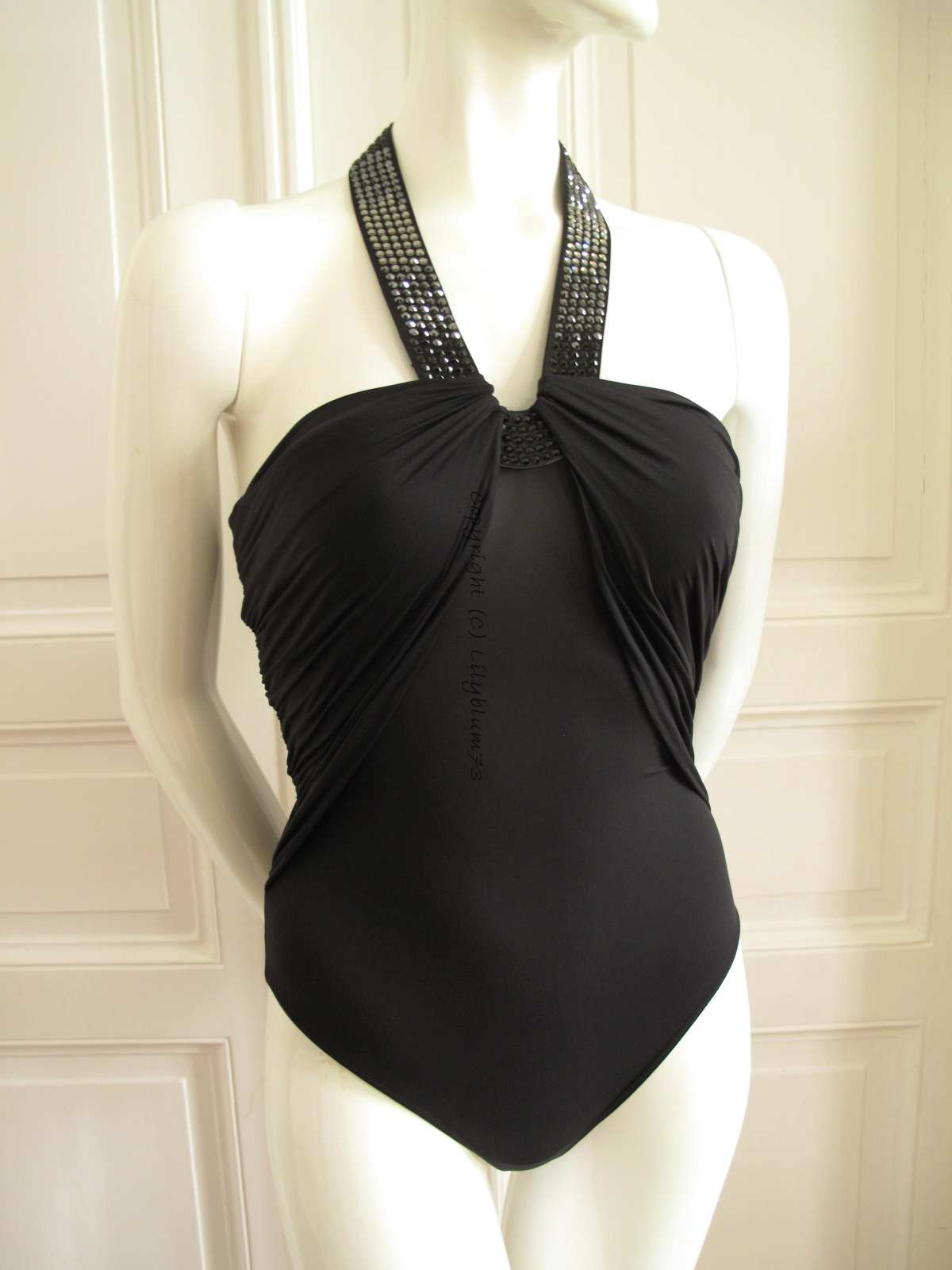 NWT • WOLFORD ~ Limited Edition ~ String Body • Swarovski