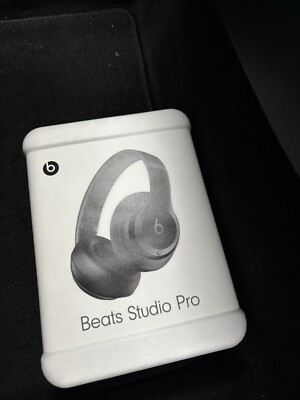 Beats by Dr. Dre Studio Pro Wireless Bluetooth Headphones - Black MQTP3LL/A