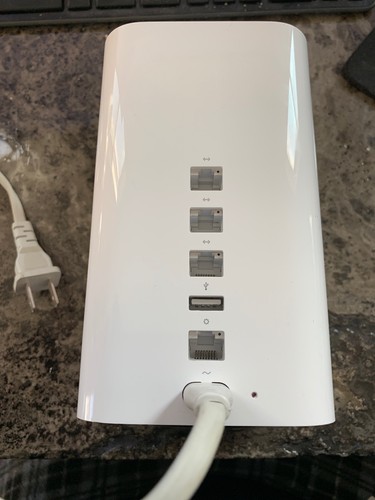 Apple Airport Extreme Base Station (6th Gen) 802.11ac Wi-Fi ME918LL/A EUC