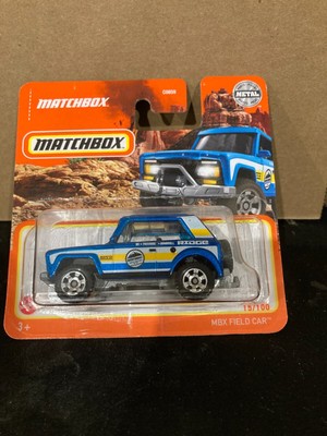 2022 MATCHBOX -  MBX FIELD CAR 15/100 - 1:64/Cracked Package*