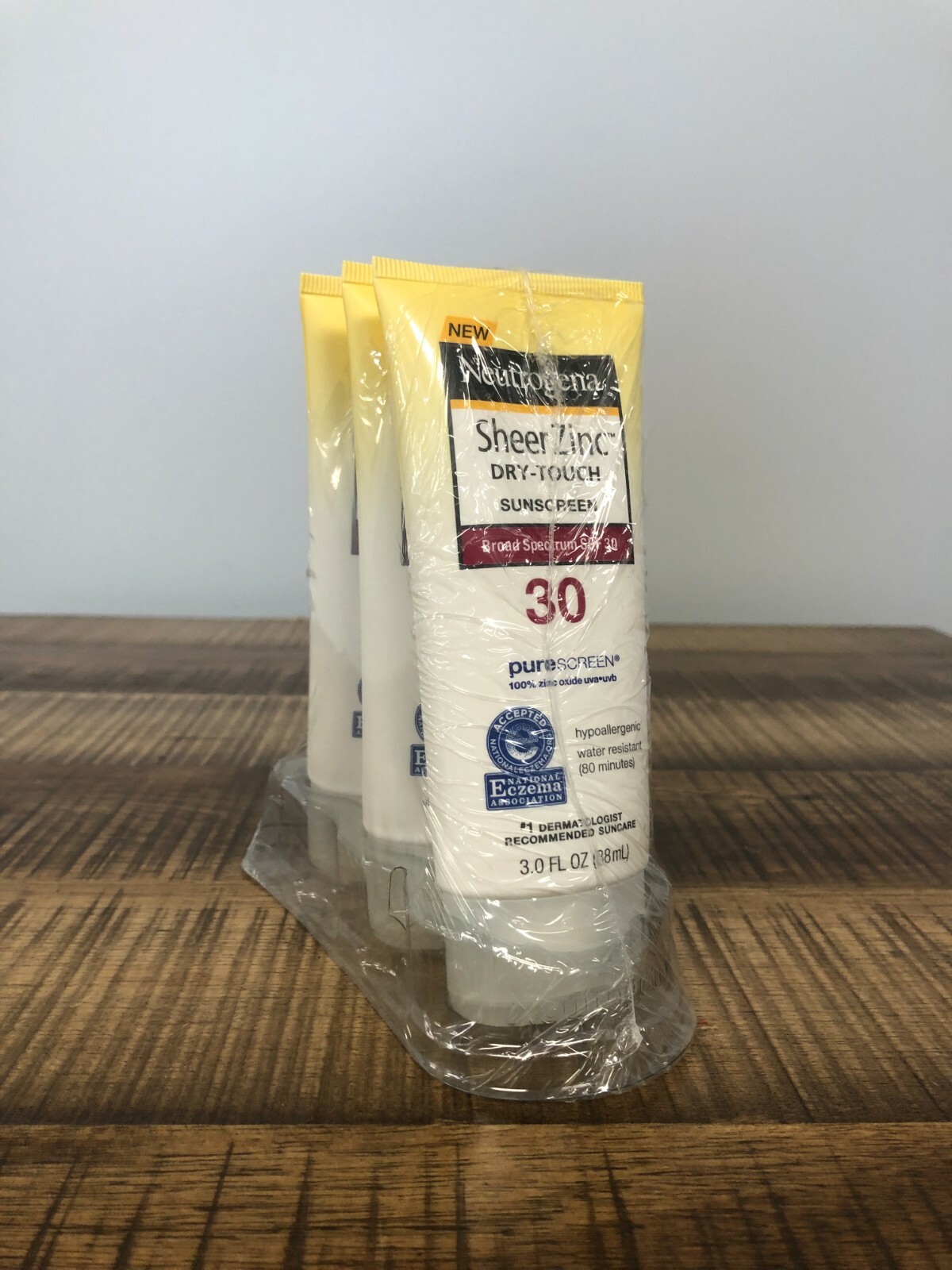 neutrogena zinc oxide