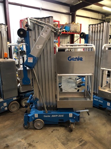 2017 GENIE AWP-30S DC WITH STRADDLE KIT POWERED VERTICAL MAST ONE MAN SCISSOR