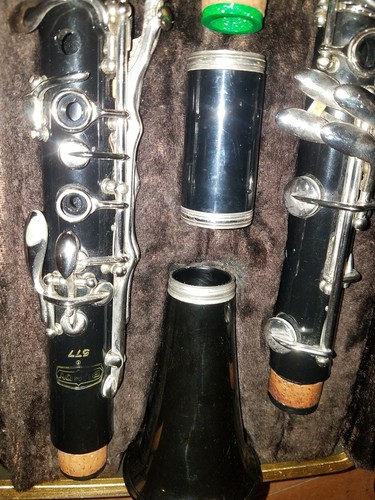 SELMER BUNDY CLARINET  JUST  PRO SERVICED! Band Ready! Free returns!