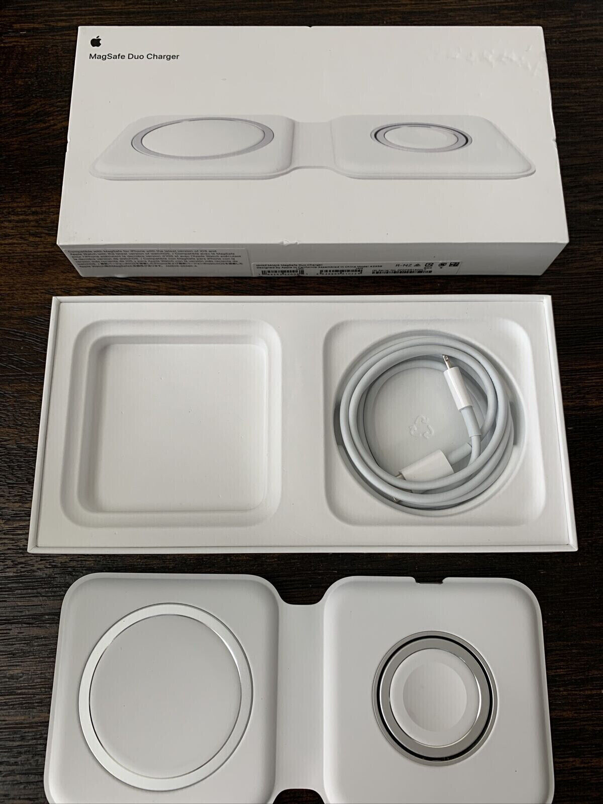 GENUINE Apple MagSafe Duo Charger White MHXF3AM/A A2458 GENUINE Apple MagSafe Duo Charger White MHXF3AM/A A2458