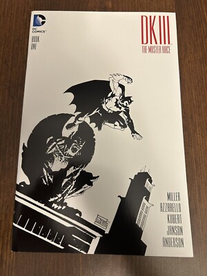 DK III THE MASTER RACE # 1 RISSMO EXCLUSIVE BATMAN 1