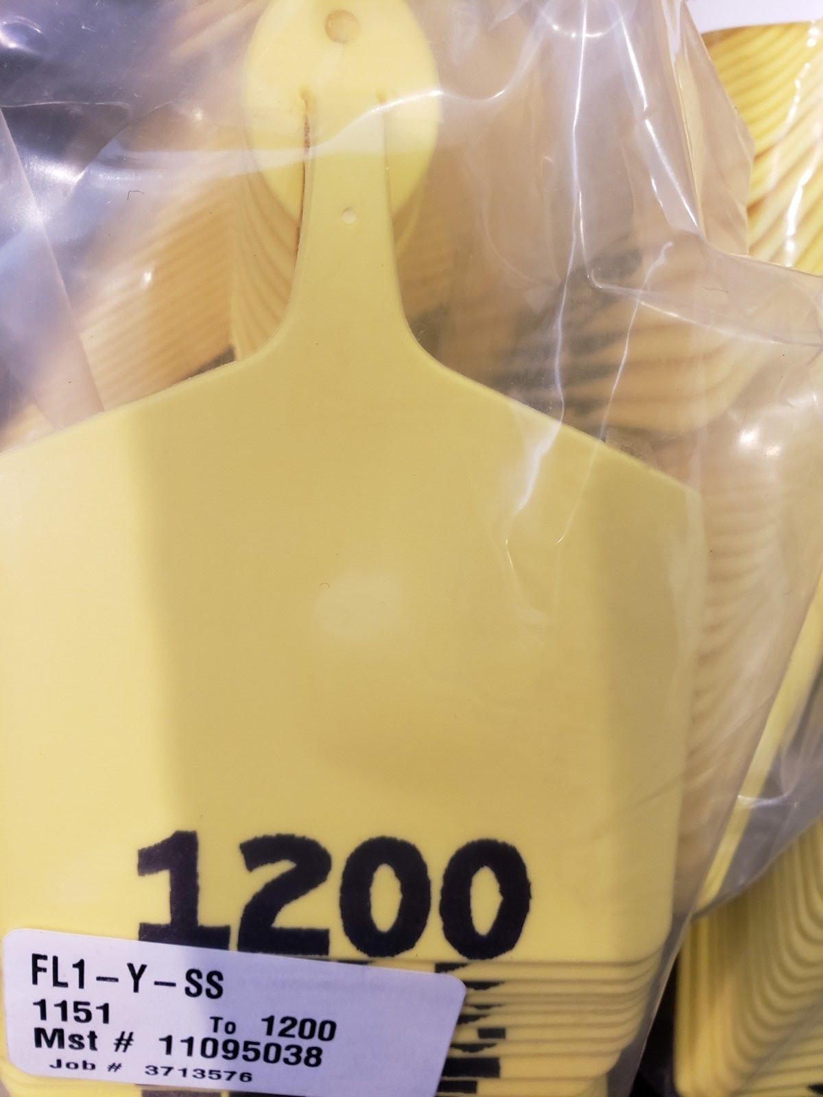 Allflex Feedlot Cattle Stocker Calf Tags 1001 Yellow 1/2