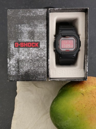 CASIO G-SHOCK Black & Red GW-B5600AR-1 Solar Radio Men's CASIO G-SHOCK Black & Red GW-B5600AR-1 Solar Radio Men's
