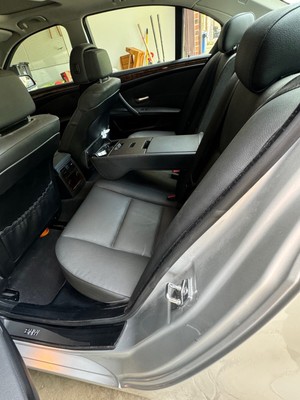 image 4 of interior