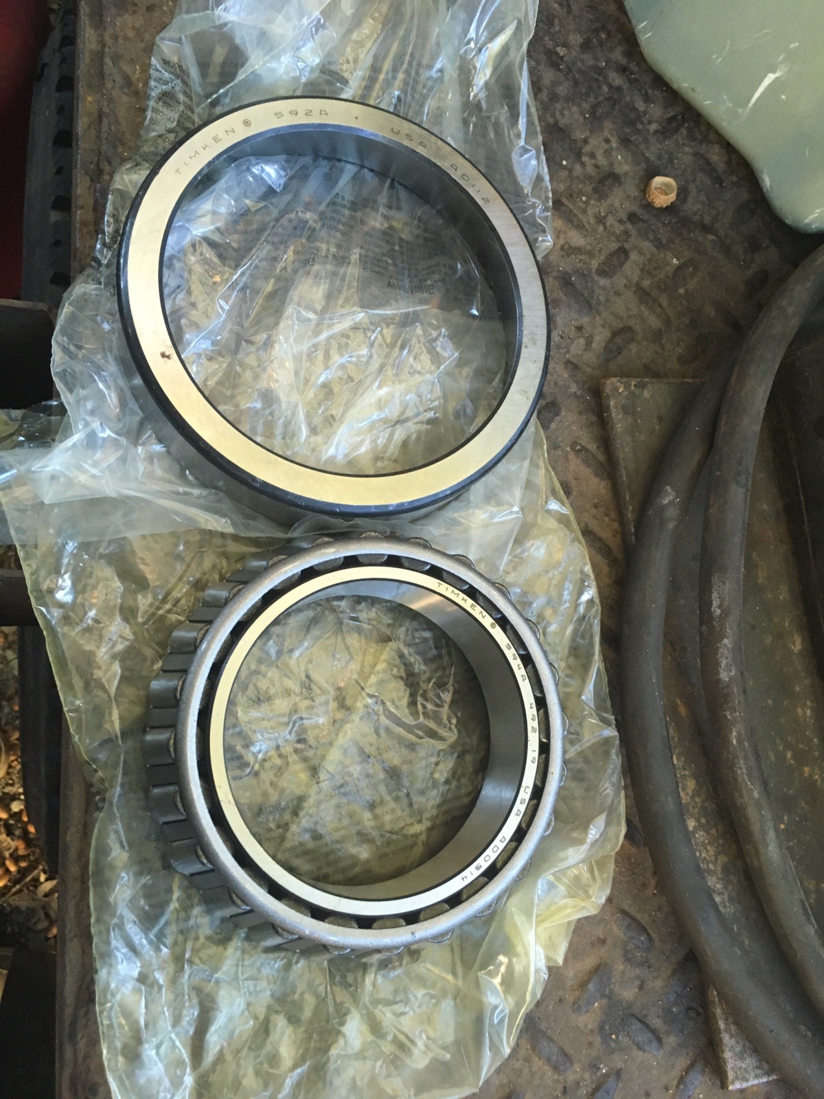TIMKEN 592A W/ 594A Tapered Roller Wheel Bearing And Race