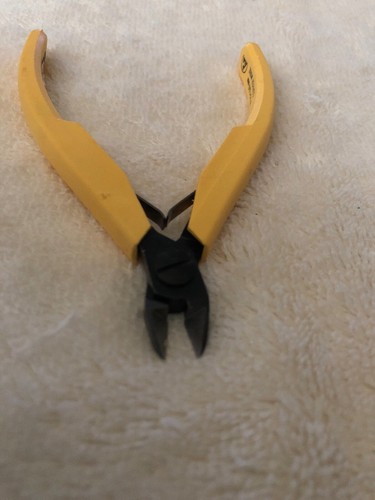 LINDSTROM 8141 DIAGONAL CUTTING NIPPER FLUSH CUT PRECISION WIRE CUTTER