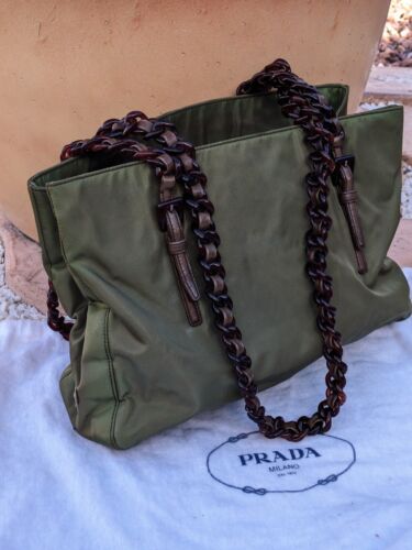 Vintage Prada nylon tessuto Acrylic Chain Tote bag | eBay Vintage Prada nylon tessuto Acrylic Chain Tote bag | eBay