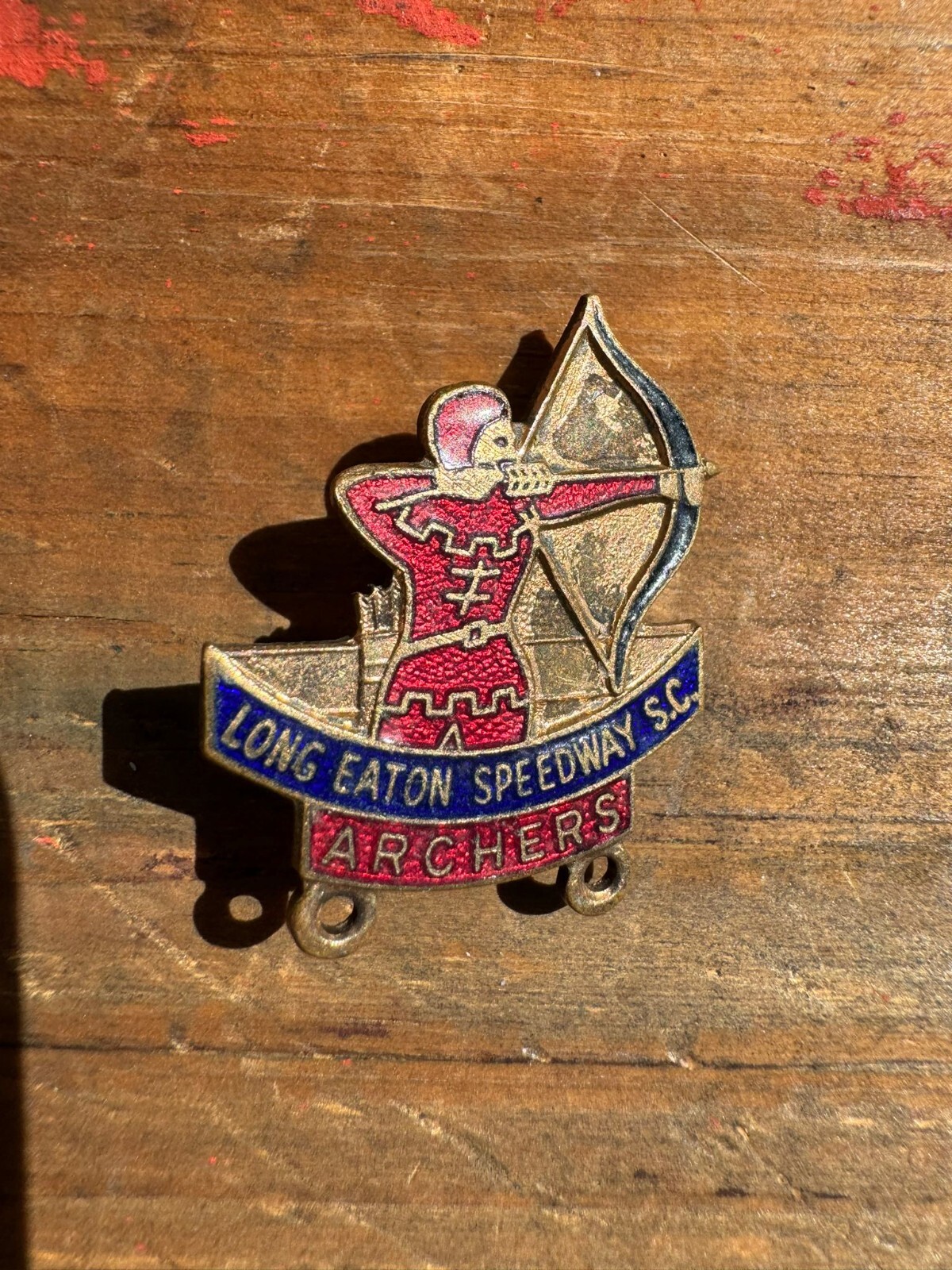 Long Eaton Archers Speedway Motorcycling Enamel Lapel Badge Emblem