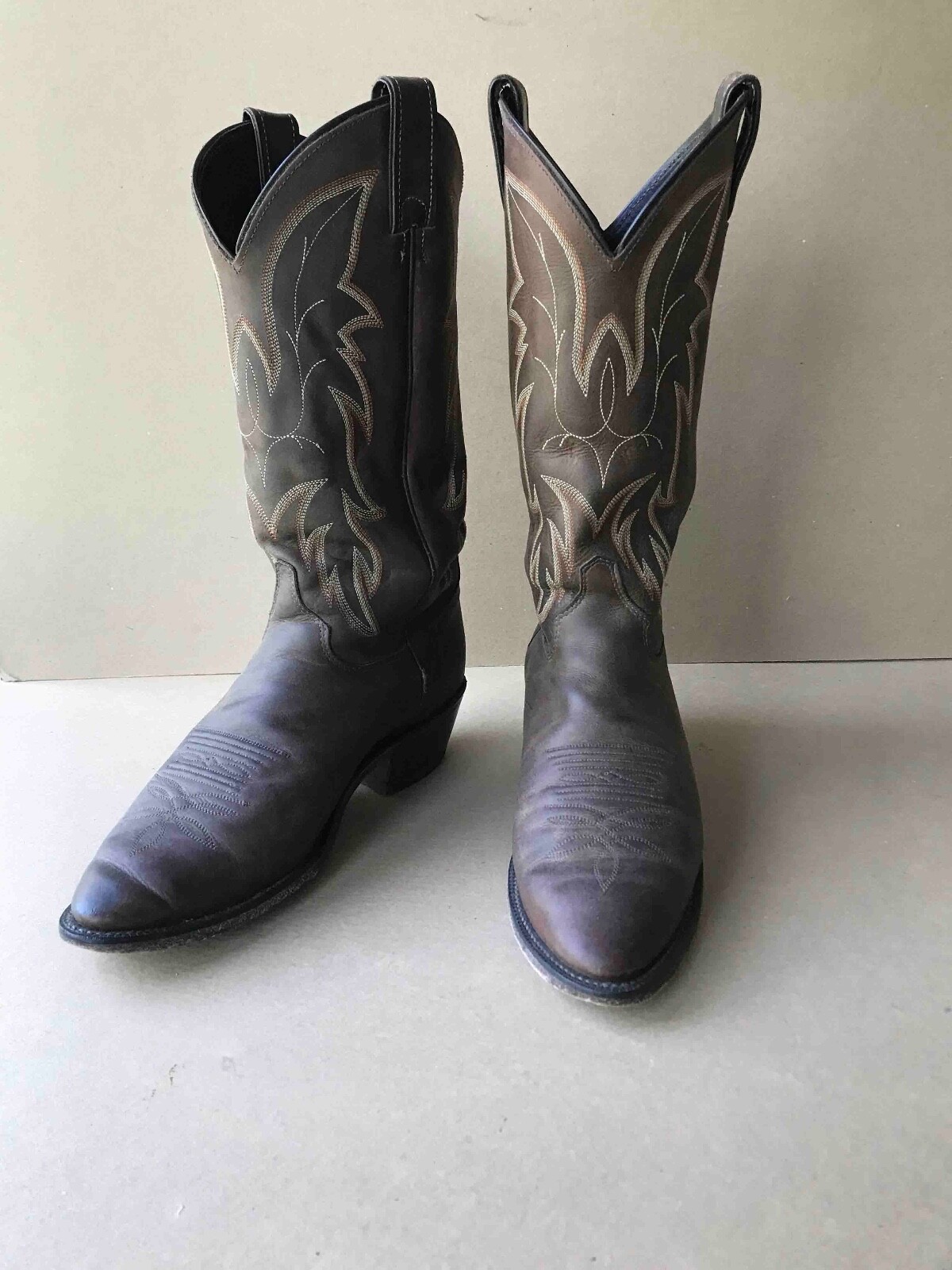 Vintage JUSTIN Mens Bay Apache Leather 