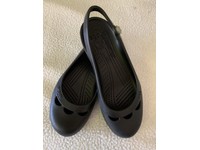 crocs jayna slingback