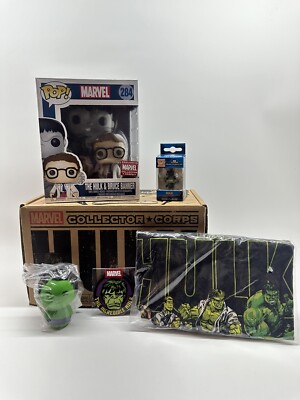 Marvel Collector Corps: Hulk NEW Open Box (Medium)