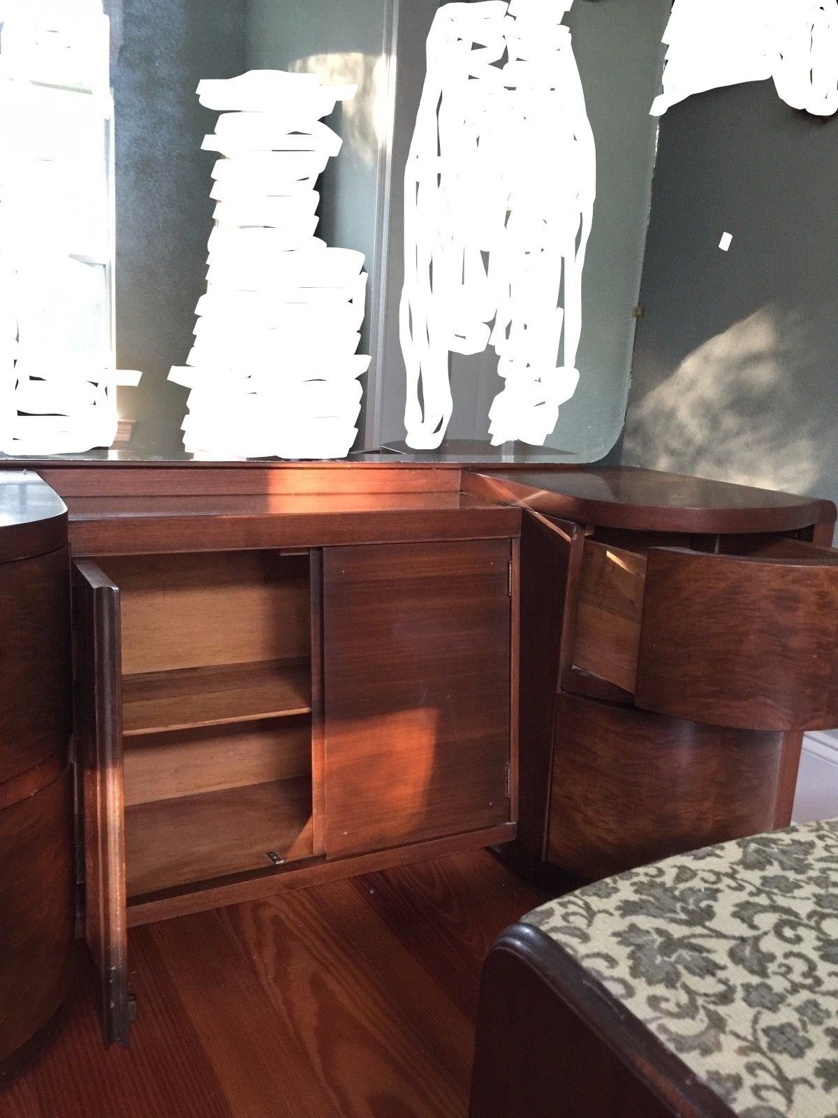 1930(ish) ART DECO ANTIQUE VANITY with BENCH