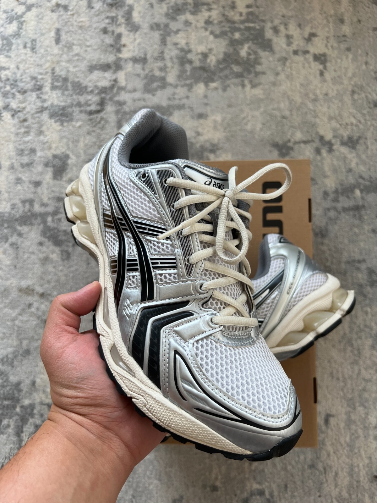 jjjjound x asics