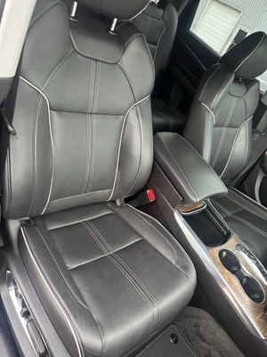 image 4 of interior