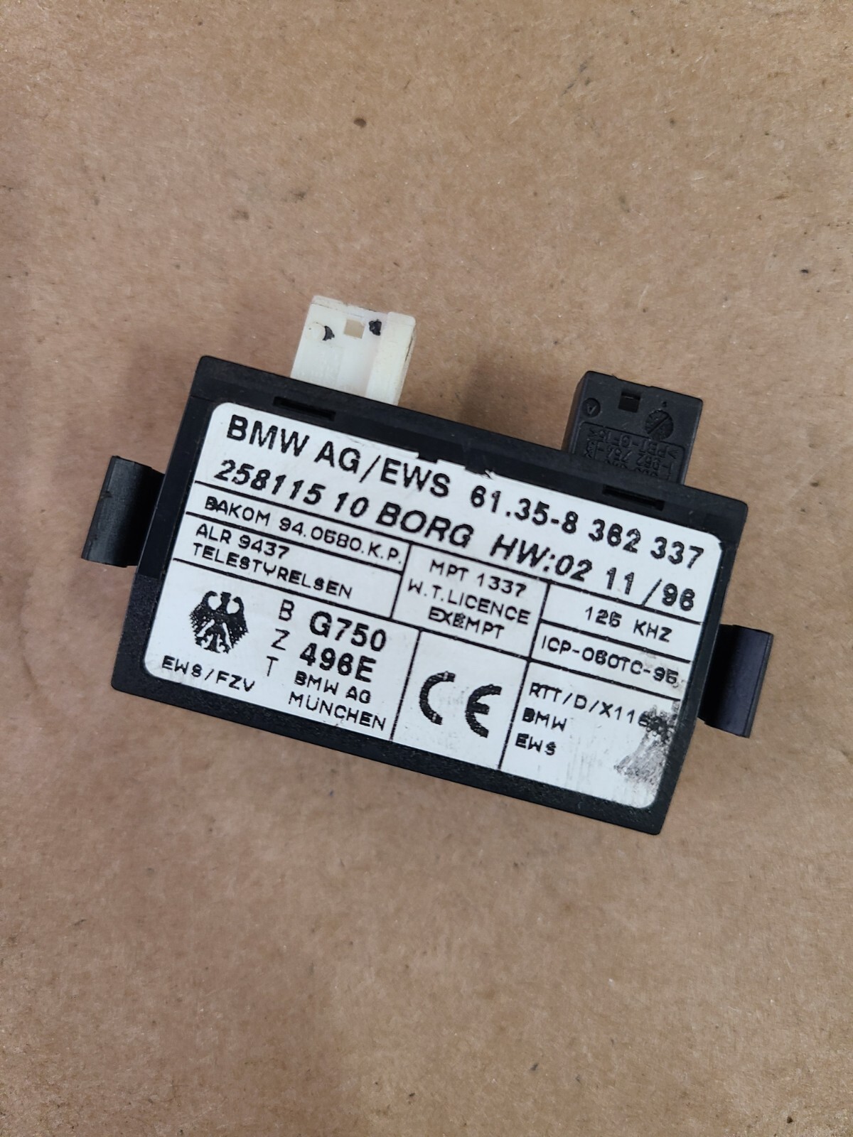 62.エビス APJ6485 - Crouse-Hinds - Plug – SimplyBreakers.com