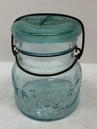 Vintage ATLAS E Z Seal Blue Pint Canning Jar Wire Bale Glass