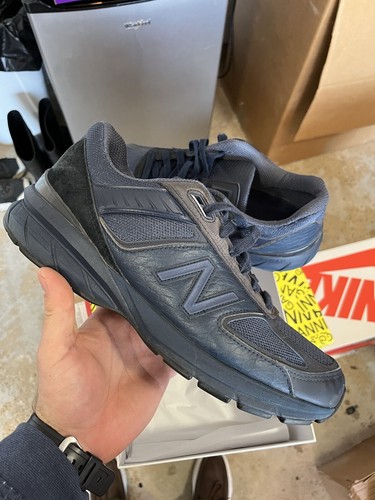 New Balance 990v5 x Engineered Garments Navy 2019 Size 11.5 New Balance 990v5 x Engineered Garments Navy 2019 Size 11.5