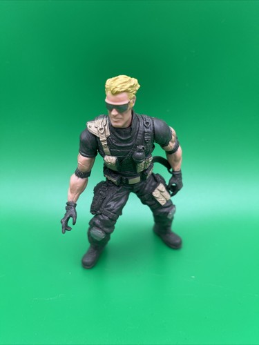 G.I. JOE ACTION SOLDIER フィギュア Amazon.com: GI Joe Year 2002 LIFE Historical Edition 12 Inch