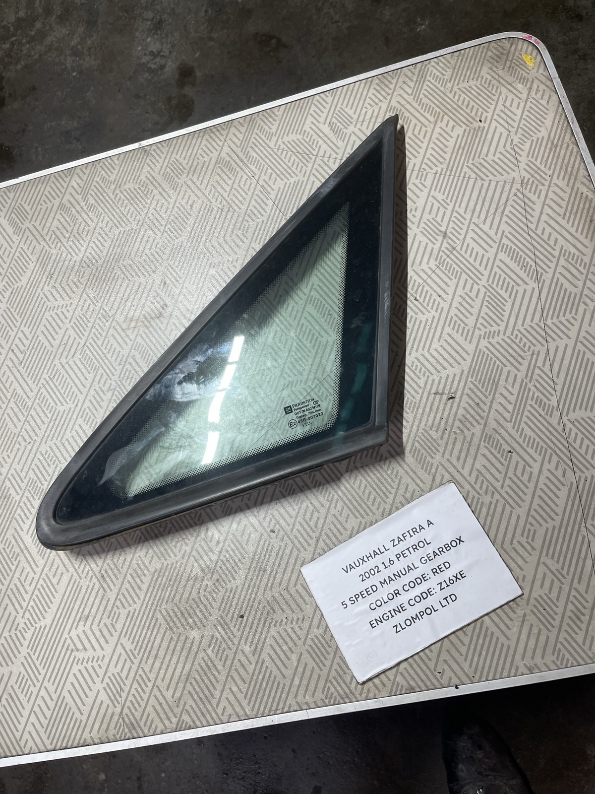 Vauxhall Zafira A 2002 1.6 Petrol N/S/F Wing Door Window Glass 43R-007022