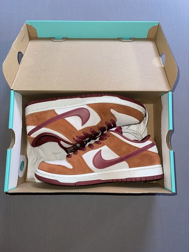 nike sb dunk dark russet cedar